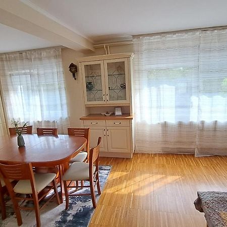 Vila Bbq Ljubljana Eksteriør bilde