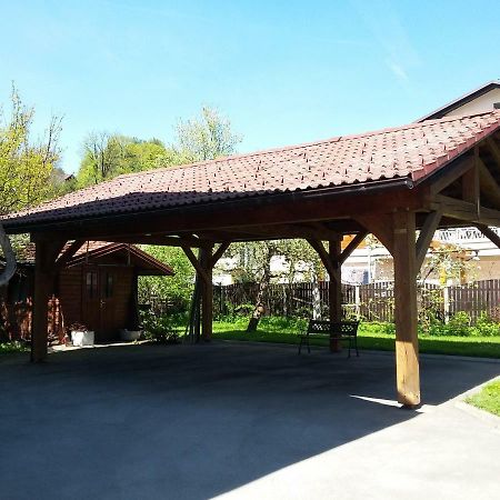 Vila Bbq Ljubljana Eksteriør bilde
